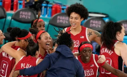 París 2024: Estados Unidos triunfa ante Francia y gana el oro en basquetbol femenil 