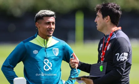 ¡Le dan la bienvenida! Julián Araujo ya entrena con Bornemouth 