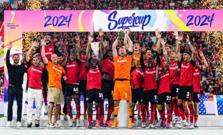 Bayer Leverkusen remonta y se lleva la Supercopa de Alemania ante Stuttgart