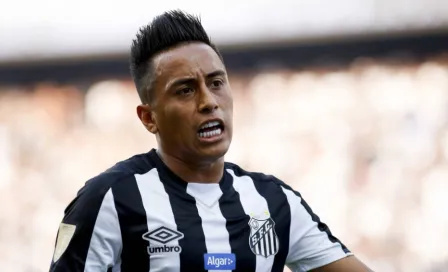 Esposa de Christian Cueva, jugador de Perú, denuncia con videos agresión con golpes del jugador