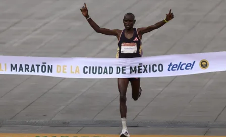 Edwin Kiptoo, de Kenia, gana el Maratón de la Ciudad de México 2024 