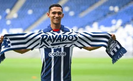 Fidel Ambriz fue presentado como nuevo refuerzo de Rayados