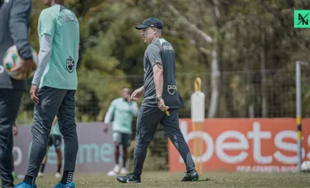 El motivo por el cual Efraín Juárez no estuvo en el partido de Atlético Nacional