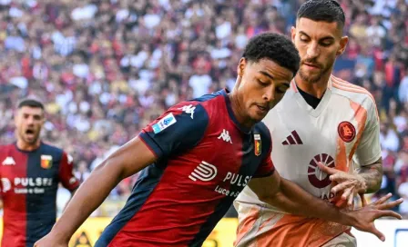 Genoa, con Johan Vásquez como titular, le empató a la Roma en el último minuto