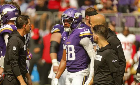 Vikings sorprenden al vencer a los 49ers pero pierden a Justin Jefferson por lesión