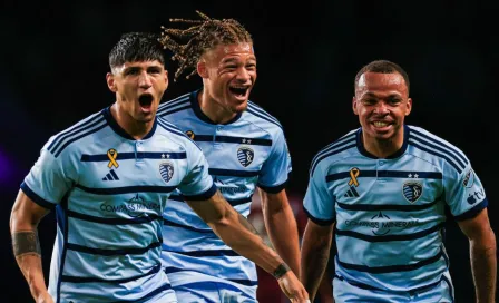 Alan Pulido marca doblete en la MLS en la victoria del Sporting Kansas City