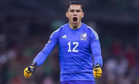 Ángel Malagón se deshace en elogios hacia Guillermo Ochoa y descarta rivalidad 