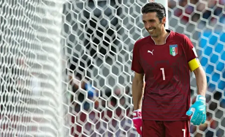 Gianluigi Buffon sobre Guillermo Ochoa: 'Es muy valiente, sería justo que esté en el siguiente Mundial'