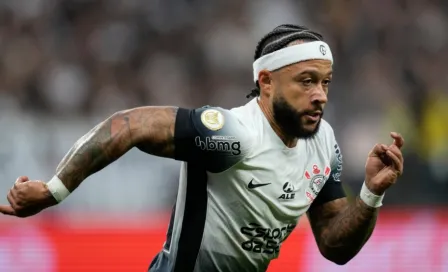 Memphis Depay hace su debut con Corinthians con victoria incluida