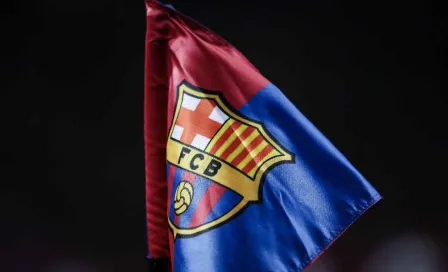 UEFA multa al Barcelona por gritos racistas durante partido de Champions League