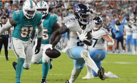 Tennessee Titans consiguen su primera victoria de la temporada ante los Miami Dolphins