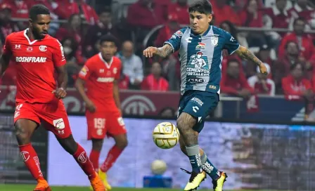 'Chofis' López, cerca de regresar al primer equipo de Pachuca, revela Armando Martínez