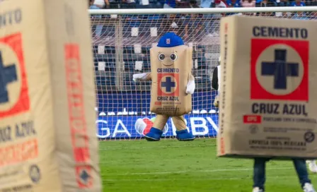 Cruz Azulito causa sensación en el Estadio Ciudad de los Deportes con festejo de Cristiano Ronaldo