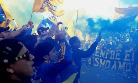 Clásico Regio: Aficionados protagonizan bronca previo al Tigres vs Rayados 