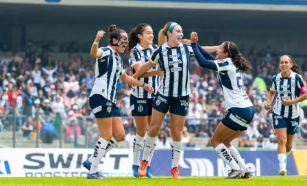 Rayadas de Monterrey vencen a Pumas en Ciudad Universitaria