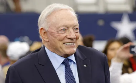 Jerry Jones respalda a Mike McCarthy, aunque admite que si lo despidiera no lo diría ante la prensa