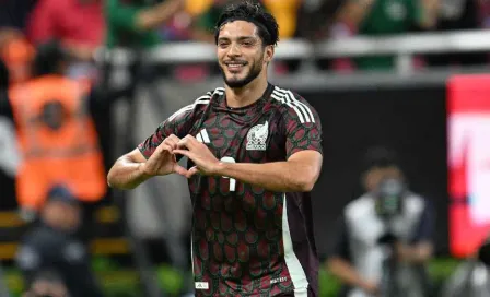 ¡Inspirado! Raúl Jiménez brilló ante Estados Unidos con rabona, tijera y un golazo