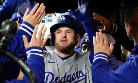 Max Muncy es el primer pelotero en embasarse en 12 turnos al hilo en postemporada