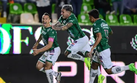 Andrés Guardado anotó su primer gol con León en la victoria ante Querétaro 