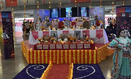 Realizan altar de muertos para aficionados y futbolistas históricos de Chivas 