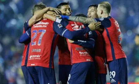 Cuauhtémoc Blanco felicita y le manda un mensaje a Cruz Azul: "En la liguilla se los chin..."