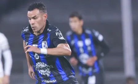 Pablo Barrera salió aplaudido por parte de la afición de Pumas