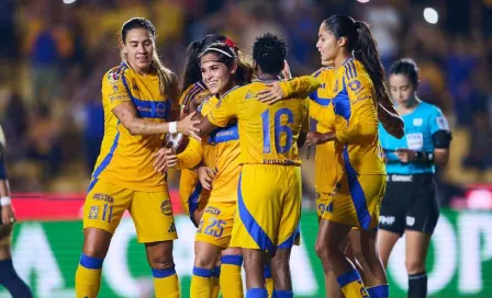 Tigres Femenil aplastó a Pumas 7-1 para conseguir su pase a Semifinales