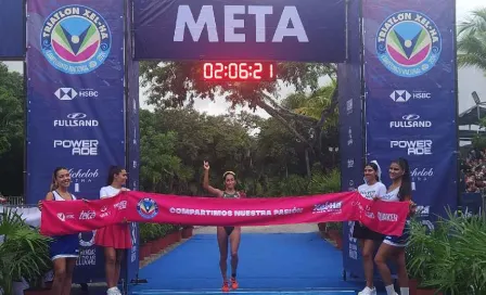 Atletas olímpicos destacaron en el Triatlón Xel-Há 2024 