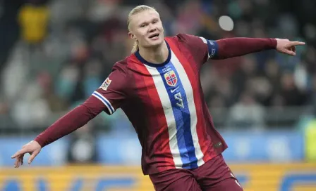 Erling Haaland comanda triunfo de Noruega con un Hat-Trick para ascender en Nations League