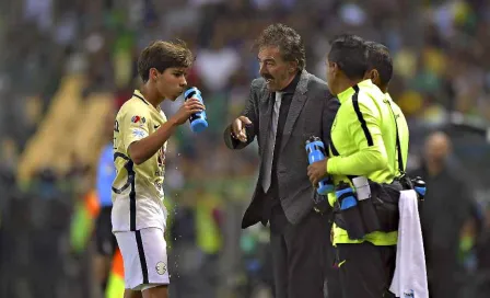 Ricardo La Volpe confiesa que mal acostumbró a Diego Lainez porque 'era como Messi'