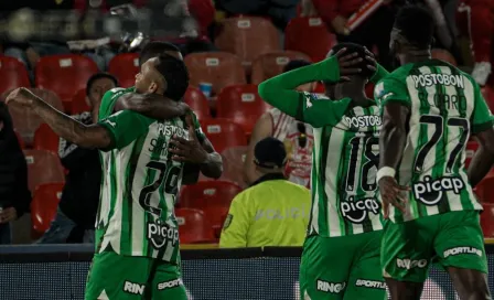 Atlético Nacional de Efraín Juárez vence a Independiente Santa Fe y clasifica a la Final de liga