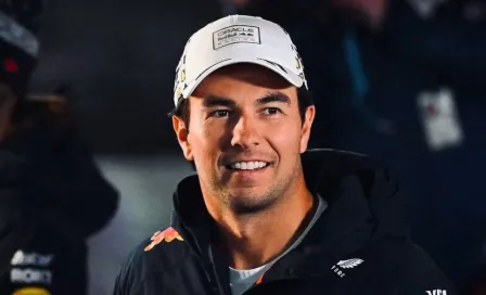 Checo Pérez recibe premio de Acción del Año de la Fórmula 1