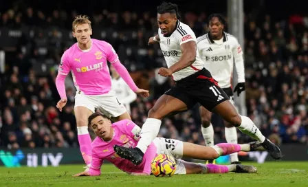 Premier League: Fulham y Southampton empatan sin goles; Raúl Jiménez jugó 28 minutos 