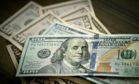 Precio del dólar 31 de diciembre 2024: El peso despide el año con importante pérdida 