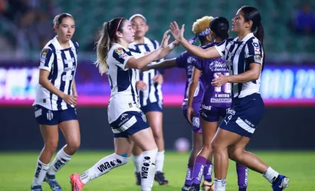 ¡Aplastante! Rayadas comienza el torneo goleando 7-0 a Mazatlán 