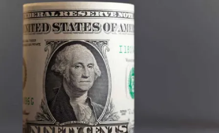 Precio del dólar 8 de enero 2025: El billete verde se fortalece frente al peso mexicano