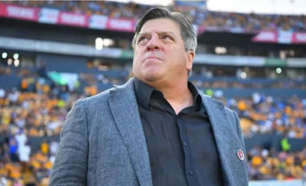 Miguel Herrera y otros entrenadores mexicanos que han dirigido selecciones de Concacaf