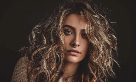 Paris Jackson revela problemas de adicciones: “Soy alcohólica y adicta a la heroína”