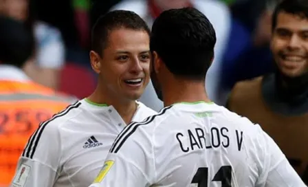 Chicharito se deshizo en elogio hacía Vela: 'Es uno de los mejores jugadores en la historia de México'