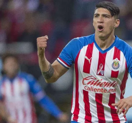 Alan Pulido lanza mensaje a la afición tras su llegada a Chivas