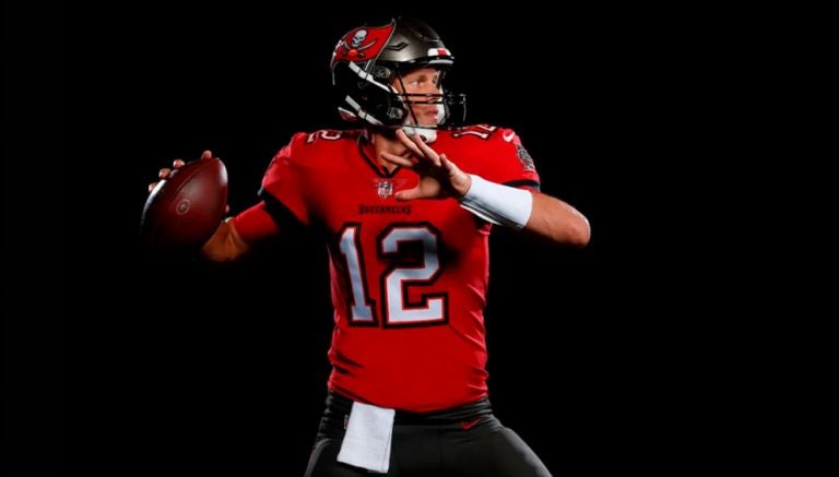 Buccaneers: Tom Brady lució por primera vez uniformes de Tampa Bay