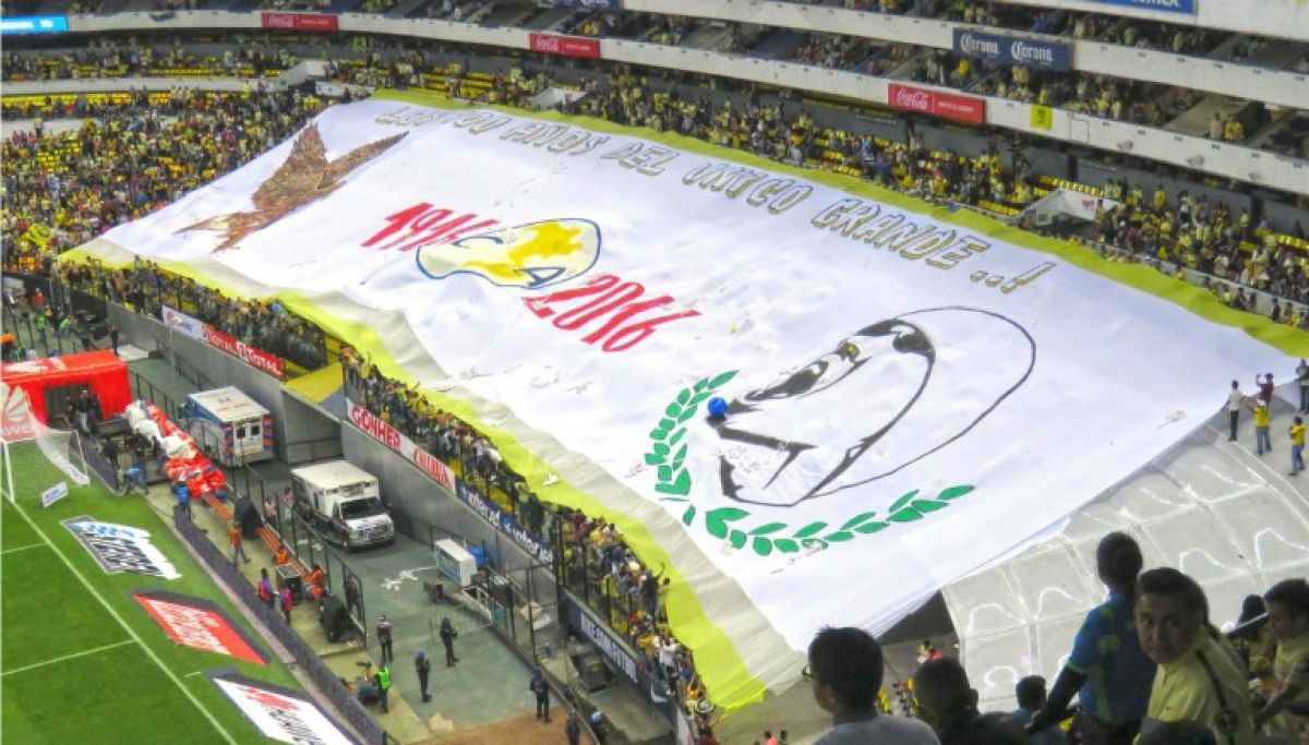 Afición presume al América como el 'único grande' en manta