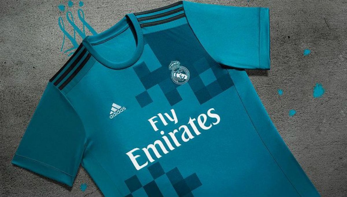 Real Madrid presentó un arriesgado modelo de camiseta y estallaron