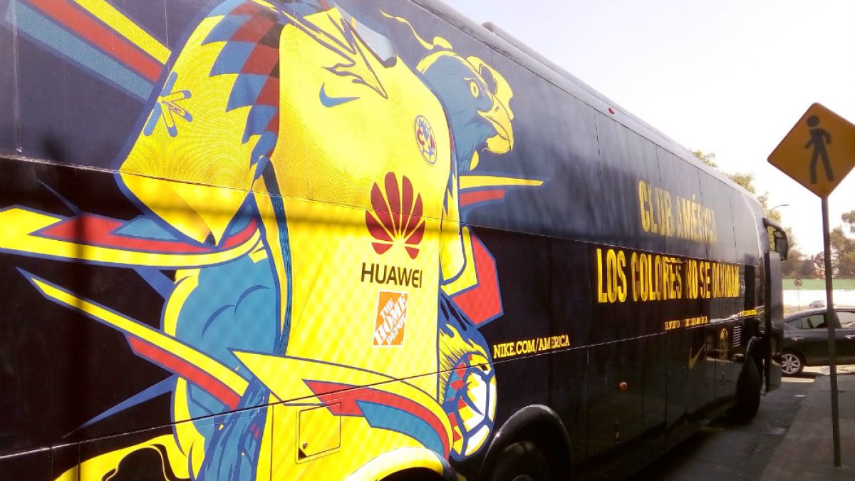 Autobús del América luce imagen con la tercera equipación