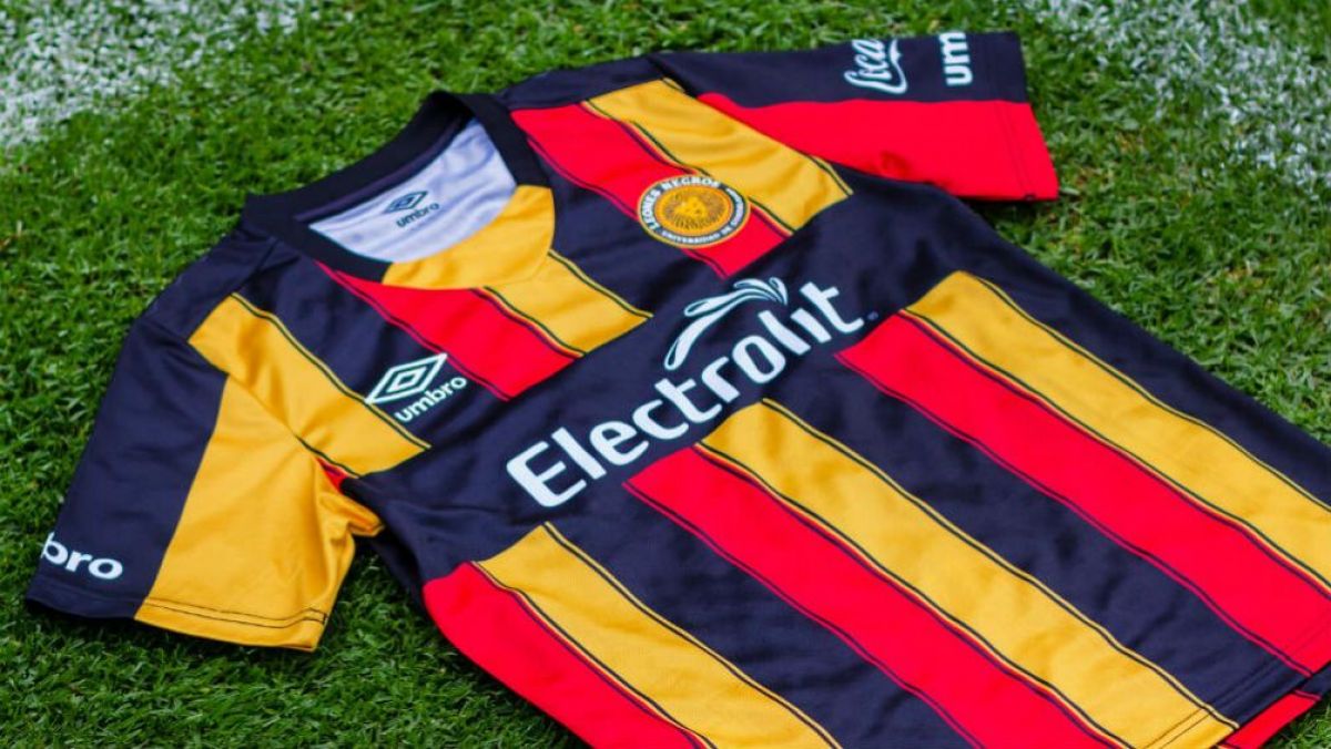 Leones Negros cambia de patrocinador y presenta nuevo jersey