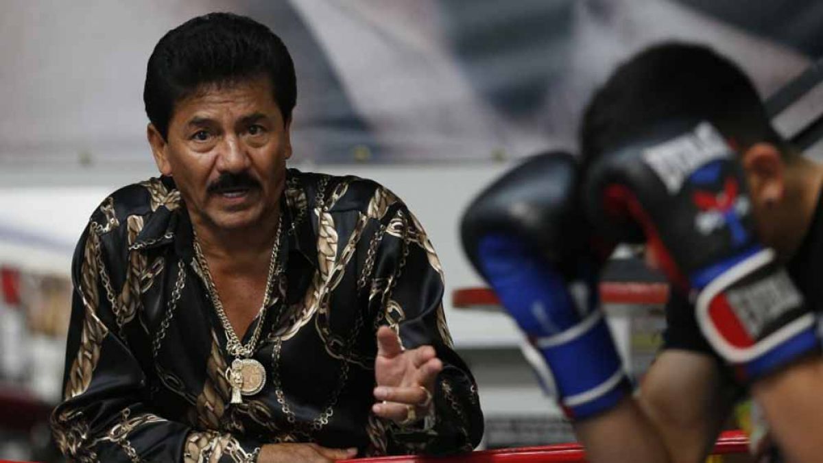 BOX Padre de Leo Santa Cruz nombrado Campe n de la Vida por el CMB