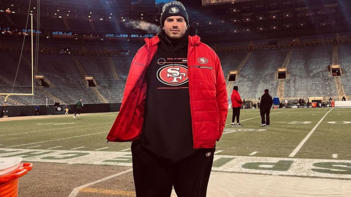 Alfredo Gutiérrez, mexicano de los 49ers, convivió con Grupo Firme en el  Levi's Stadium