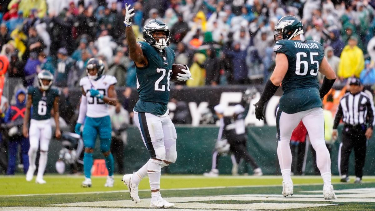 Eagles se mantienen fuertes e invictos en la NFL - San Diego Union-Tribune  en Español