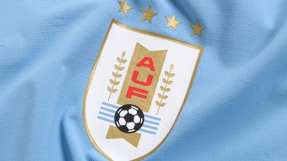 La FIFA permitirá a Uruguay continuar con las cuatro estrellas en su escudo