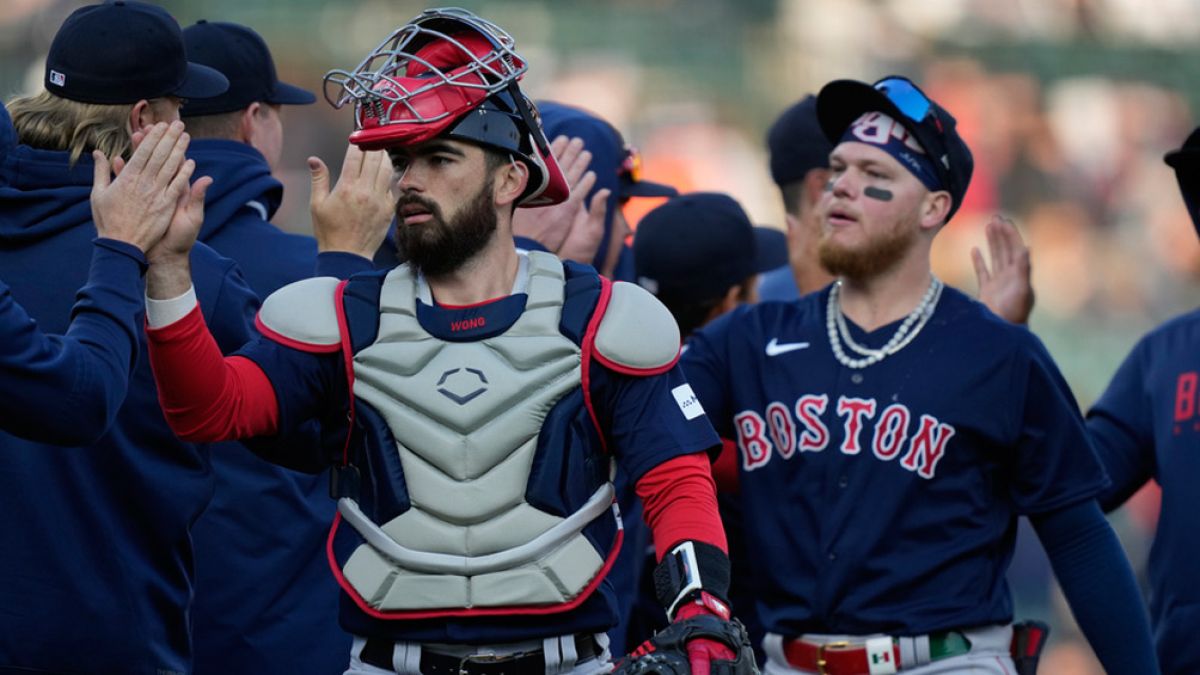 Alex Verdugo sigue haciendo historia con los Red Sox y le conecta  cuadrangular a Julio Urías - ClaroSports